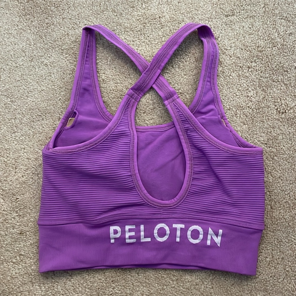 NUX X PELOTON sports bra